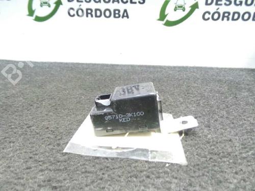 Used Electronic module KIA SPORTAGE III (SL) 1.7 CRDi (116 hp) 14483904