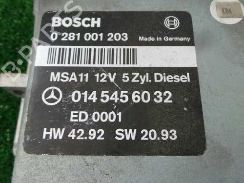 Engine control unit (ECU) MERCEDES-BENZ C-CLASS (W202) C 250 D (202.125) | BP6462482M57 
