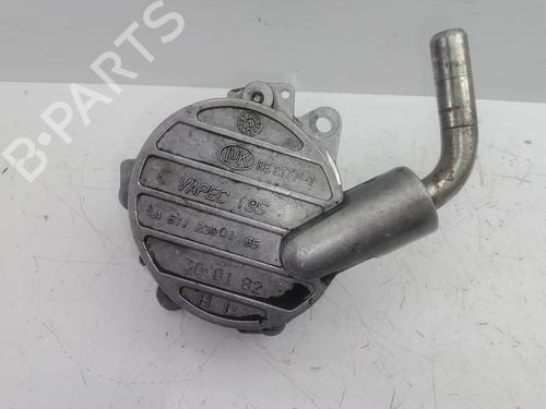 Used Vacuum pump MERCEDES-BENZ VITO Bus (W638) [1996-2003]  5707549