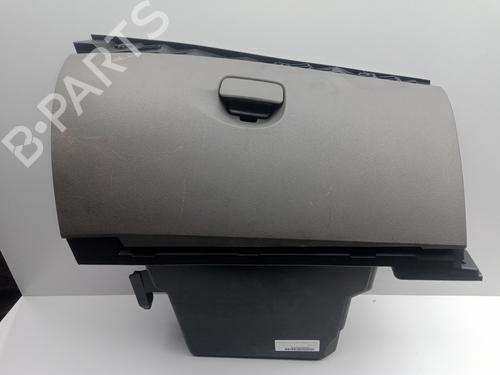 Used Glove box RENAULT MEGANE III Hatchback (BZ0/1_, B3_) [2008-2025]  12210536