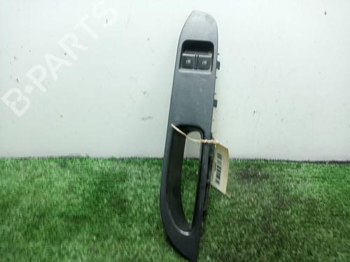 Fensterheberschalter links vorne für SEAT IBIZA III (6L1) 1.4 16V (100 hp) 29606733