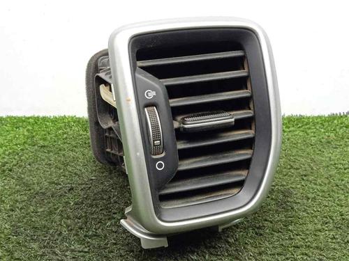 Used Air vent KIA SPORTAGE IV (QL, QLE) 1.6 CRDi (136 hp) 17195123