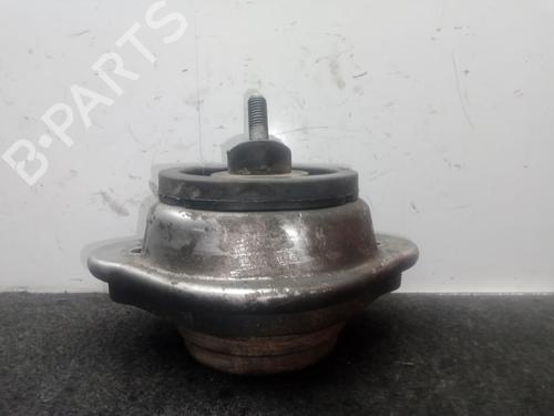 Used Engine mount Engine mount BMW X5 (E53) 3.0 i (231 hp) 33854024 33854024