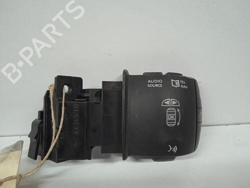 Used Switch RENAULT SCÉNIC III (JZ0/1_) 1.5 dCi (110 hp) 12209710