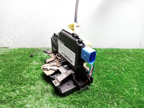 Used Front right lock VW POLO (9N_, 9A_) 1.9 TDI (101 hp) 10985075
