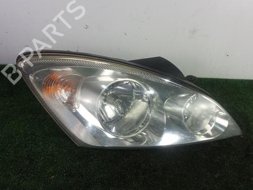 Used Right headlight Right headlight KIA CEE'D Hatchback (ED) 1.6 CRDi 115 (115 hp) 39802873 39802873