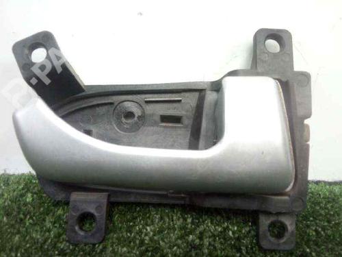 Used Front right interior door handle Front right interior door handle KIA SPORTAGE III (SL) 1.7 CRDi (116 hp) 6900936 6900936