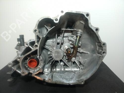 Used Gearbox NISSAN PRIMERA (P11) [1996-2001]  13235420