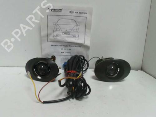 Used Left front fog light KIA CARENS II MPV (FJ) [2002-2013]  10241899