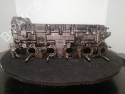 Used Cylinder head CITROËN C4 Picasso I MPV (UD_) 1.6 HDi (109 hp) 30087907