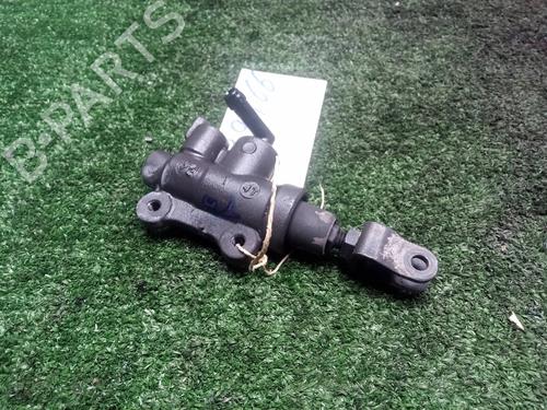 Used Brake master cylinder BMW MOTORCYCLES R 1200 R 1200 RT (K26) (101 hp) 24670785