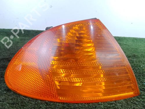 Blinker vorne rechts für Blinker vorne rechts 38599259 38599259