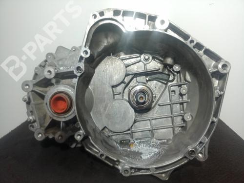 Used Manual gearbox Manual gearbox SAAB 9-3 Estate (E50) 1.9 TiD (150 hp) 11141640 11141640