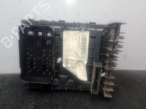 Fuse box VW CADDY III Box Body/MPV (2KA, 2KH, 2CA, 2CH) 1.9 TDI | BP30043858E1 