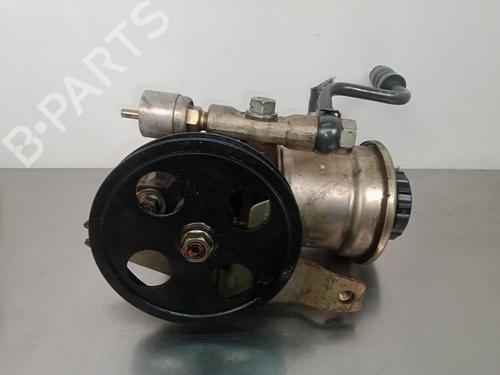 Used Steering pump TOYOTA COROLLA Compact (_E11_) 1.6 (AE111_) (110 hp) 5735780