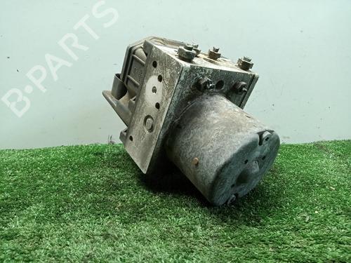 Used ABS pump FORD MONDEO III Saloon (B4Y) 2.0 16V TDDi / TDCi (115 hp) 5736673