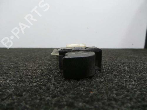 Used Right front window switch Right front window switch NISSAN ALMERA I (N15) 1.6 (99 hp) 33436737 33436737