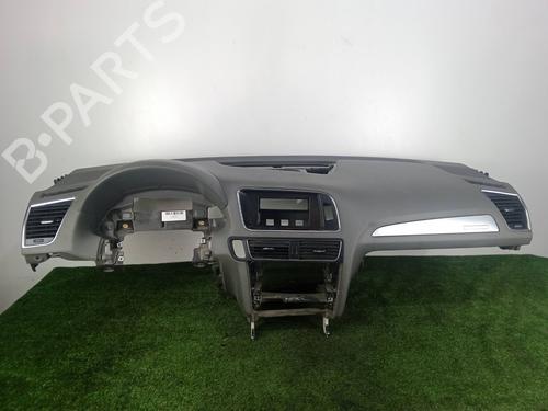 Dashboard AUDI Q5 (8RB) 2.0 TDI quattro (143 hp) 32386594