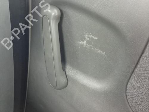 Højre fortil invendig håndtag KIA CARNIVAL I (UP) [1998-2001]  27892481