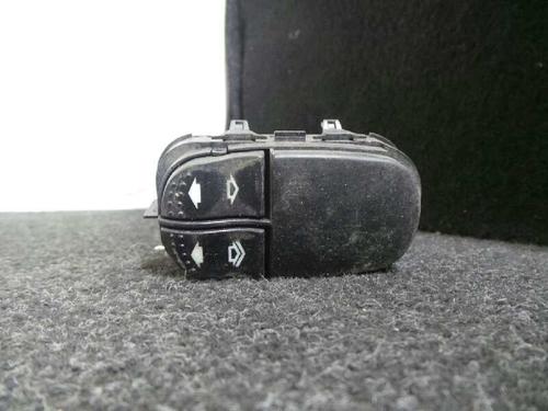 Used Left front window switch Left front window switch FORD FOCUS I (DAW, DBW) 1.8 Turbo DI / TDDi (90 hp) 12208256 12208256