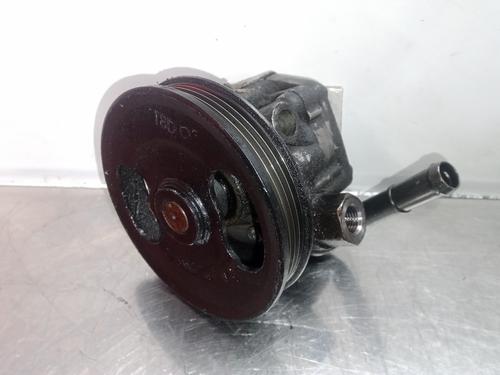 Used Steering pump KIA CARENS I (FC) 1.8 i (110 hp) 5709659