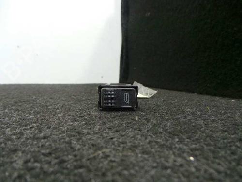 Used Left rear window switch AUDI 80 B4 Saloon (8C2) 2.3 E (133 hp) 12208042