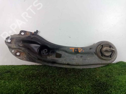 Used Right rear suspension arm FIAT FREEMONT (345_) 2.0 JTD 4x4 (170 hp) 15511965