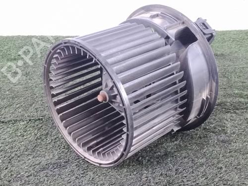 Used Heater blower motor RENAULT CLIO IV Grandtour (KH_) 1.5 dCi 90 (KHN3, KHN4) (90 hp) 29268422