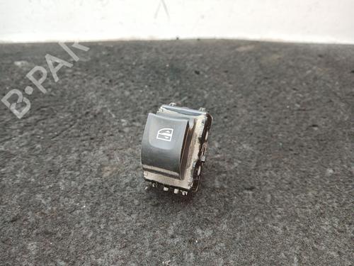 Used Left rear window switch Left rear window switch DACIA DUSTER (HM_) 1.5 dCi 115 4x4 (114 hp) 34647611 34647611