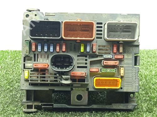 Used Fuse box PEUGEOT 407 (6D_) 2.0 HDi 135 (6DRHRH, 6DRHRE, 6DRHRG, 6DRHRJ) (136 hp) 31194058