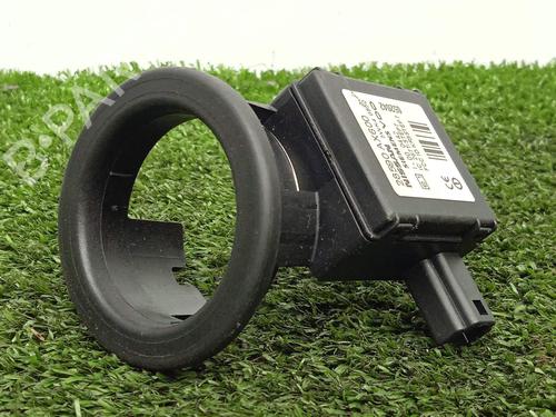 Used Antenna/Base NISSAN MICRA III (K12) 1.2 16V (65 hp) 28604313