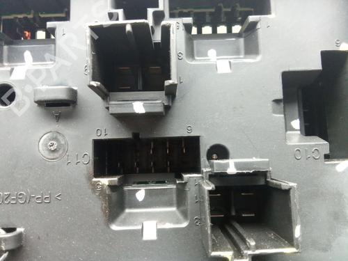 Fuse box LAND ROVER DISCOVERY V (L462) 2.0 Sd4 4x4 | BP34632962E1 - Image 4