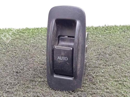Used Right rear window switch TOYOTA COROLLA (_E12_) 1.4 D (NDE120_, NDE120R) (90 hp) 5723313