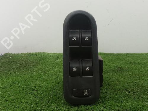 Used Left front window switch Left front window switch 39070896 39070896