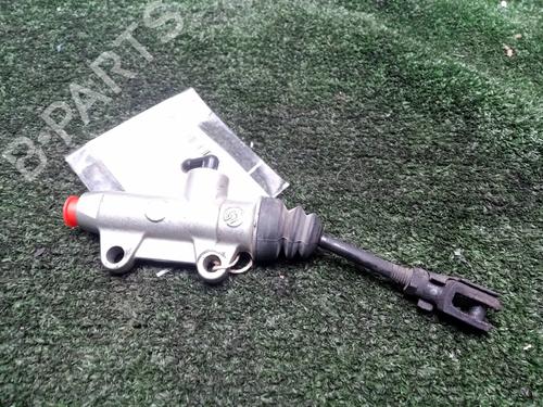 Used Brake master cylinder Brake master cylinder BMW MOTORCYCLES R 1200 R 1200 ST (R1ST) (110 hp) 24670509 24670509
