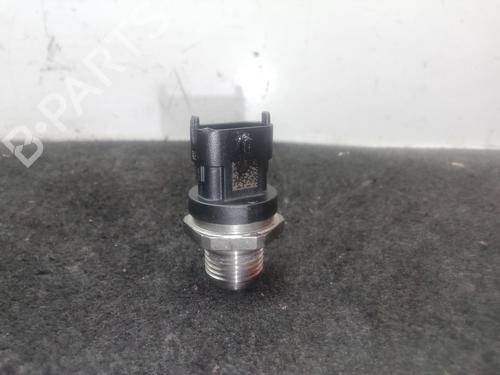 Used Electronic sensor Electronic sensor FIAT DOBLO Cargo (263_) 1.3 D Multijet (263WXU1A, 263ZXU1A, 263WYB1A, 263ZYB1A) (95 hp) 34647557 34647557