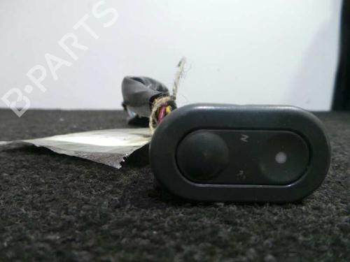 Used Right front window switch DAEWOO ARANOS [1995-1997]  12208021