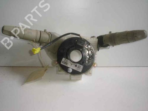 Used Headlight switch NISSAN MICRA III (K12) 1.5 dCi (65 hp) 5704848