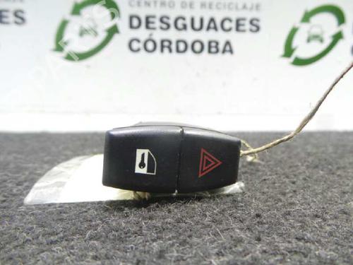 Comutador / Botão 4 piscas BMW X3 (E83) 2.0 d (150 hp) 549519500 | - | 6131691950604