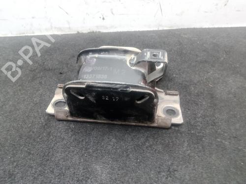 Used Engine mount OPEL CORSA E (X15) [2014-2025]  29955458
