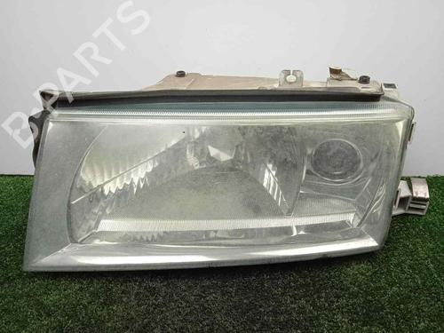 Used Left headlight SKODA OCTAVIA I (1U2) 1.9 TDI (100 hp) 8263424