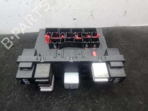 Fuse box VW CADDY III Box Body/MPV (2KA, 2KH, 2CA, 2CH) 1.9 TDI | BP30043856E1