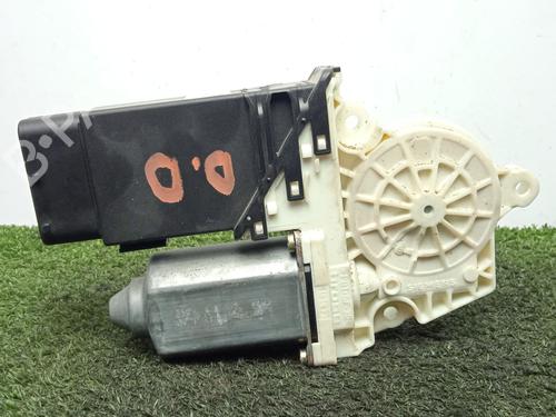Used Right front window motor SEAT LEON (1M1) 1.9 TDI (110 hp) 31641810