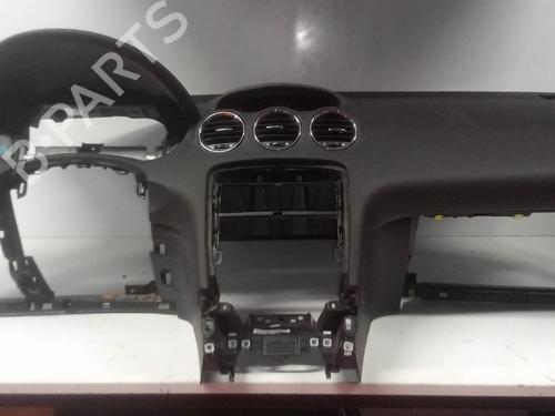 Used Dashboard PEUGEOT 308 I (4A_, 4C_) 1.6 HDi (112 hp) 11706462