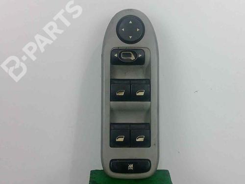 Used Left front window switch Left front window switch CITROËN C5 II (RC_) 1.6 HDi (RC8HZB) (109 hp) 11033865 11033865