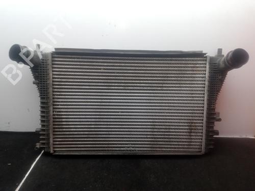 Intercooler VW GOLF VI (5K1) 1.6 TDI (105 hp) 31095641