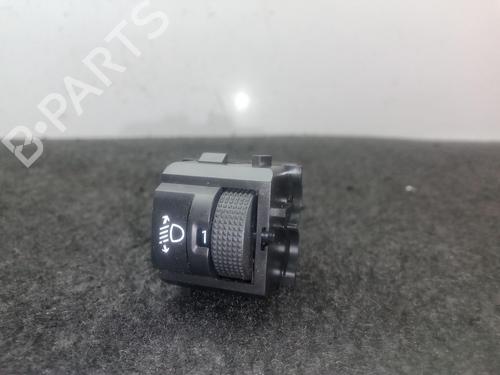 Interruttore luci Interruttore luci CITROËN C4 III (BA_, BB_, BC_) 1.5 BlueHDi 130 (BBYHZB) (131 hp) 36440273 36440273