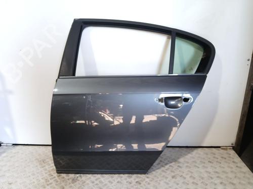 Dør venstre bagtil Dør venstre bagtil VW PASSAT B7 (362) 2.0 TDI (140 hp) 39715506 39715506