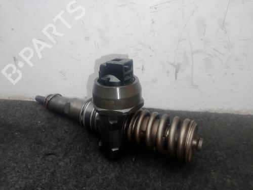 Used Injector VW TOUAREG (7LA, 7L6, 7L7) 2.5 R5 TDI (174 hp) 29607949