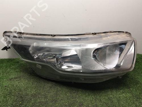 Højre forlygte IVECO DAILY VI Van 33S14, 35S14, 35C14, 42S14 (136 hp) 31917767